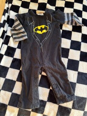 3/6 months Batman one piece